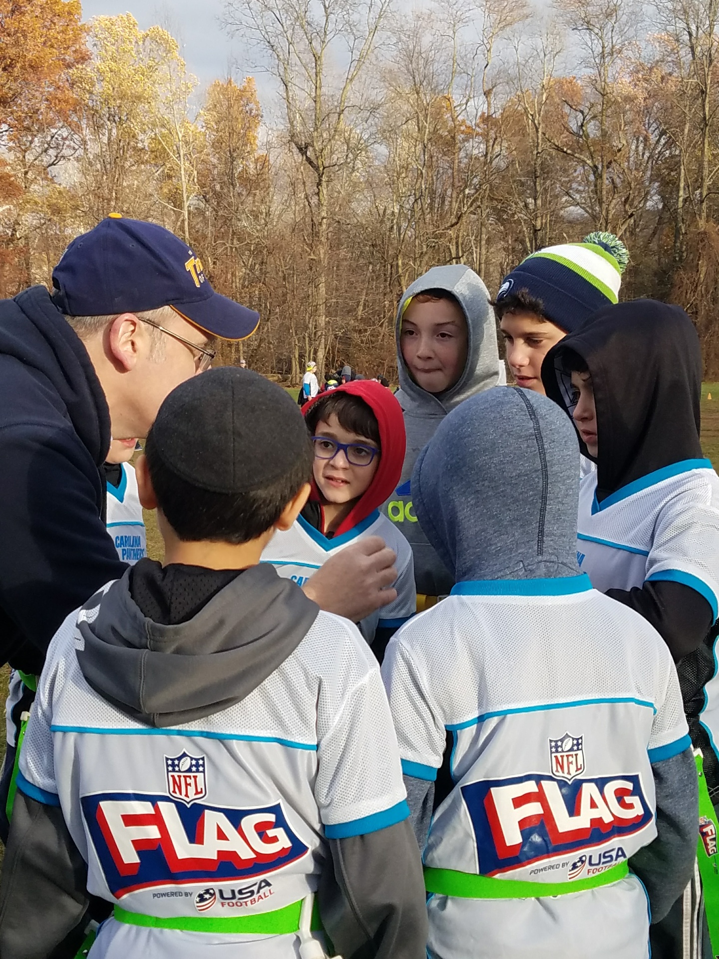 HUDDLE UP